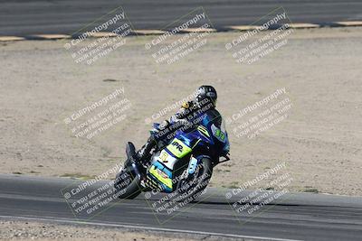 media/Oct-30-2025-Racers Edge (Thu) [[dabbdaf680]]/3-B Group/Session 2 (Bowl Exit)/